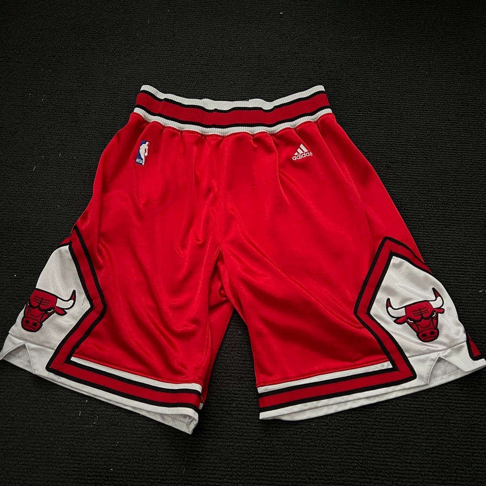 Chicago Bulls AUTHENTIC ON COURT shorts